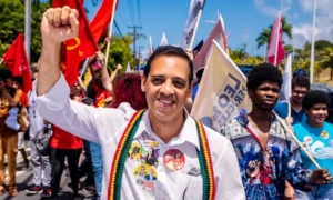 ASSINE! EM DEFESA DE HILTON COELHO